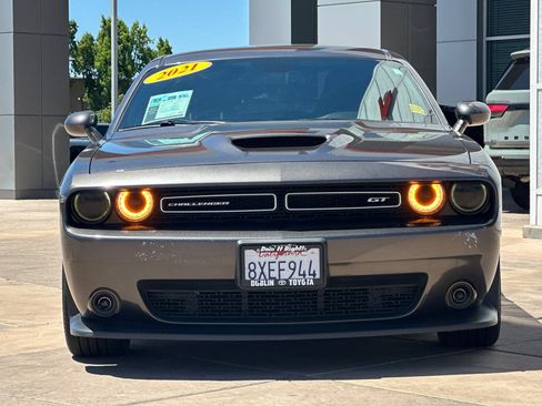 Used 2021 Dodge Challenger GT RWD image 10
