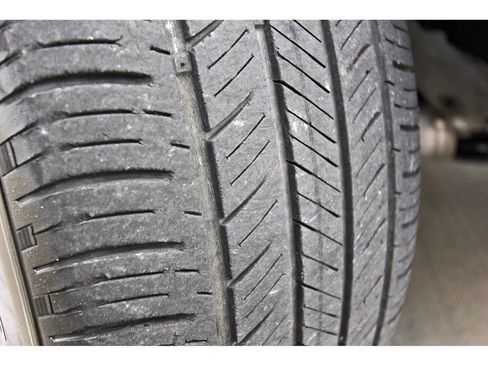 Used 2025 Honda HR-V EX-L image 31