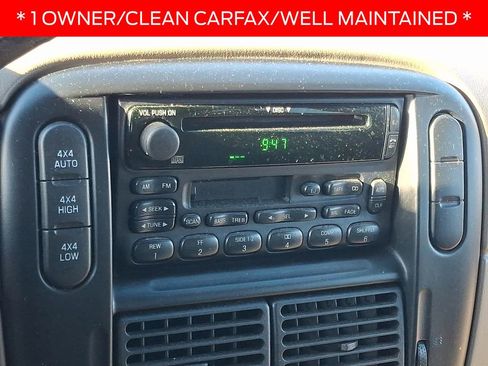 Used 2002 Ford Explorer XLT image 16