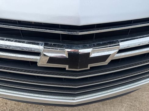 Used 2019 Chevrolet Traverse LT w/ LPO, Floor Liner Package image 11