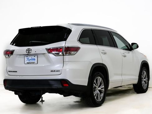 Used 2015 Toyota Highlander XLE image 7