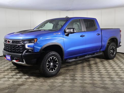 Used 2023 Chevrolet Silverado 1500 ZR2 AWD/4WD image 10