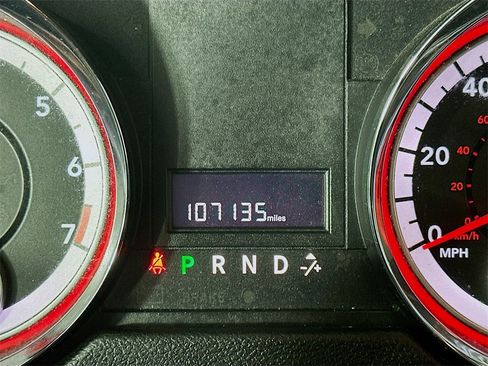 Used 2019 Dodge Grand Caravan SXT image 15