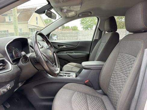 Used 2019 Chevrolet Equinox LT FWD image 11