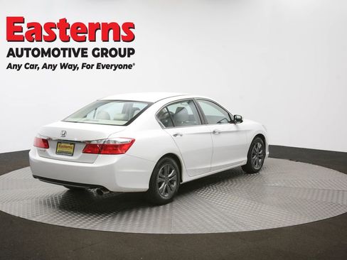 Used 2015 Honda Accord LX image 40