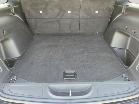 Used 2021 Jeep Grand Cherokee Limited RWD image 28