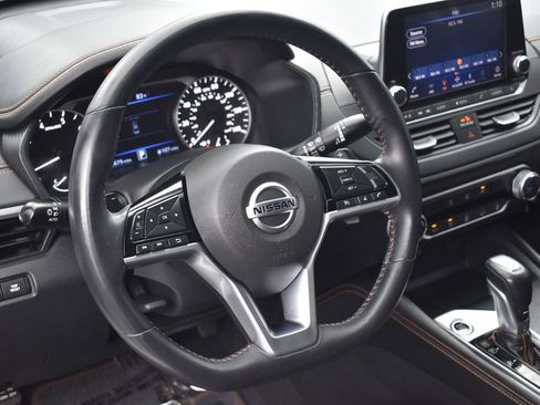 Used 2019 Nissan Altima 2.5 SR image 6