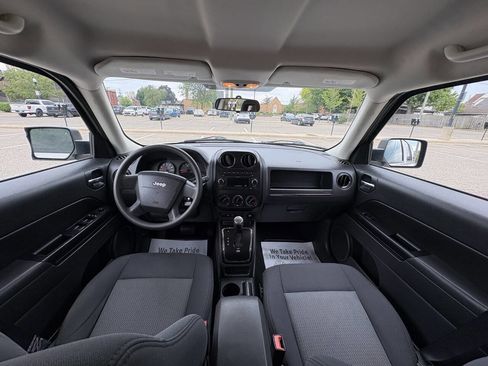 Used 2009 Jeep Patriot Sport FWD image 14