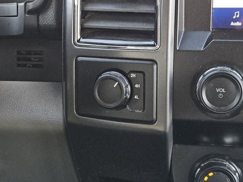 Used 2020 Ford F150 XLT image 18