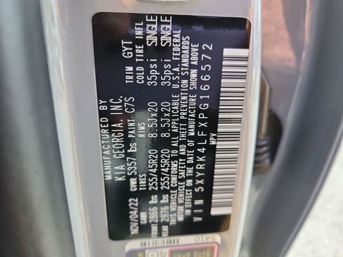 Used 2023 Kia Sorento SX image 35