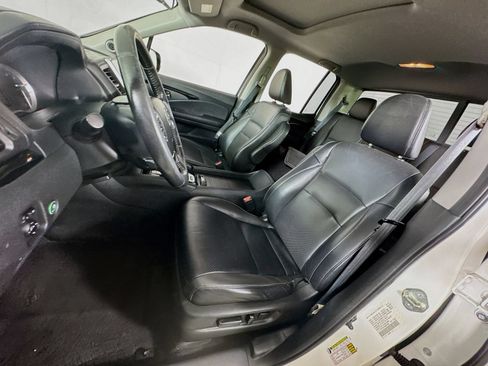 Used 2019 Honda Ridgeline RTL-E image 12
