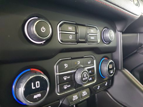Used 2023 Chevrolet Tahoe RST w/ Luxury Package RWD image 28