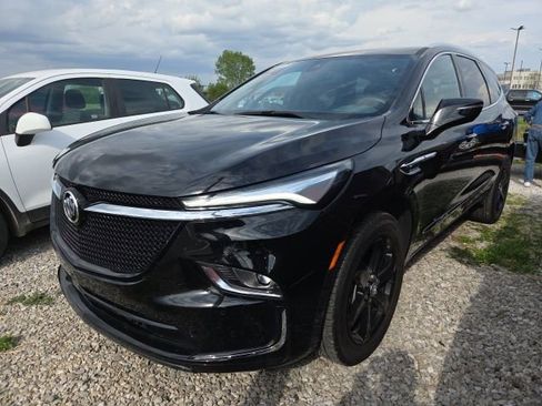 Used 2024 Buick Enclave Essence w/ Sport Touring Edition image 1