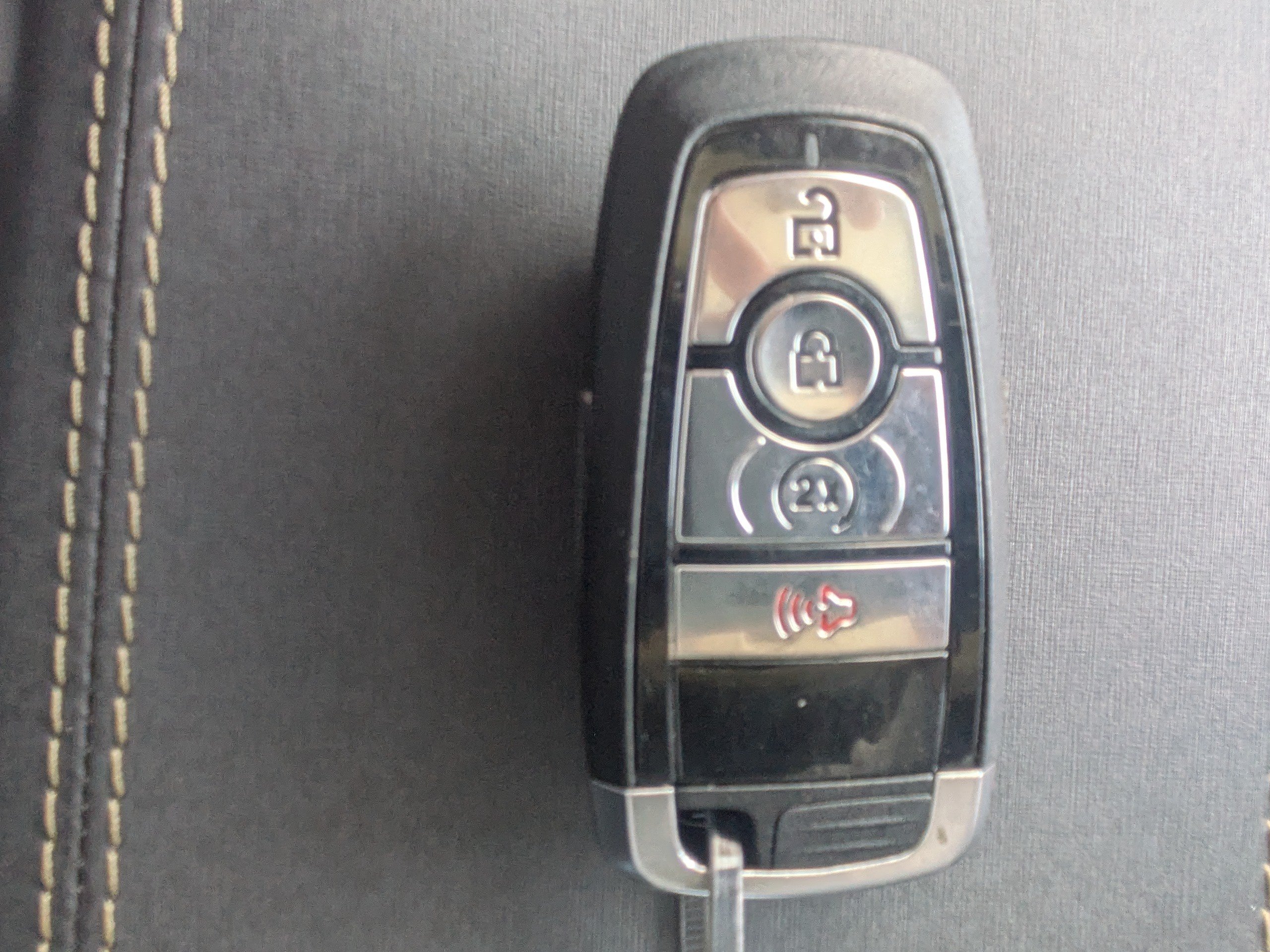 Used 2025 Ford Bronco Badlands AWD/4WD image 28