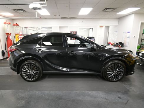 Used 2023 Lexus RX 350 AWD w/ Accessory Package image 9