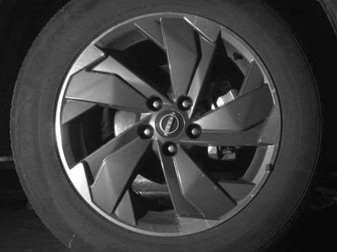Used 2025 Nissan Rogue SV FWD image 13