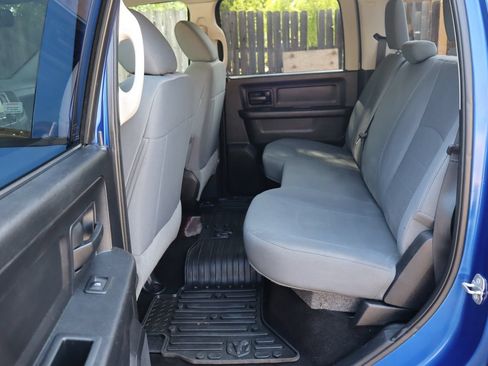 Used 2016 RAM 1500 Express w/ Popular Equipment Group AWD/4WD image 23
