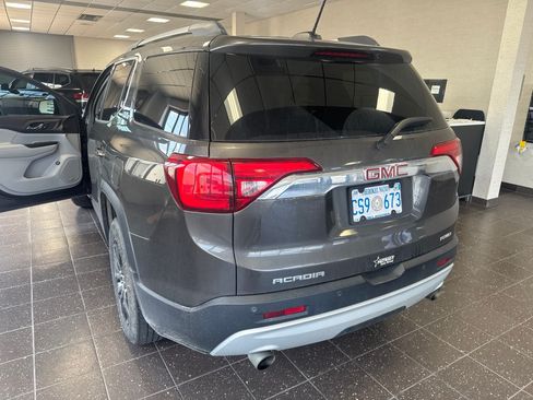 Used 2019 GMC Acadia SLT AWD/4WD image 3