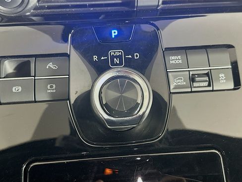 Used 2023 Subaru Solterra AWD image 25
