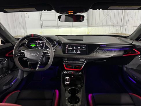 Used 2023 Audi RS e-tron GT image 25