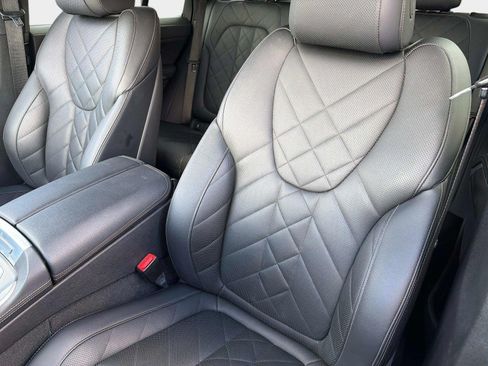 Used 2023 BMW X5 sDrive40i w/ M Sport Package RWD image 36