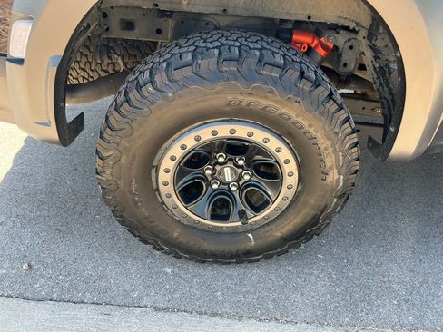 Used 2023 Ford F150 Raptor w/ Raptor Carbon Fiber Package AWD/4WD image 7