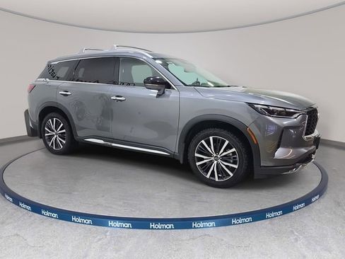 Used 2022 INFINITI QX60 Sensory w/ Cargo Package image 5