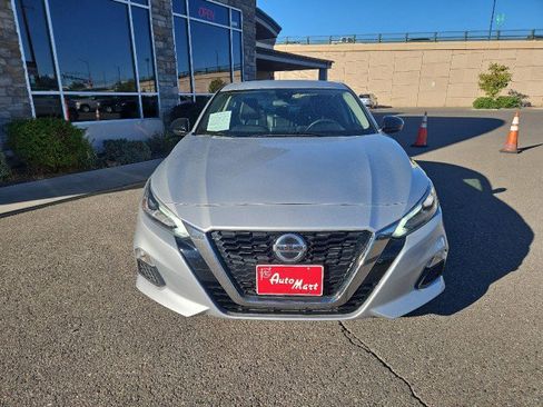 Used 2022 Nissan Altima 2.5 SR image 7