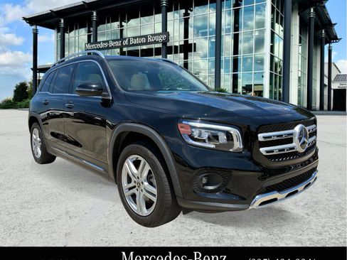 Used 2023 Mercedes-Benz GLB 250 image 1