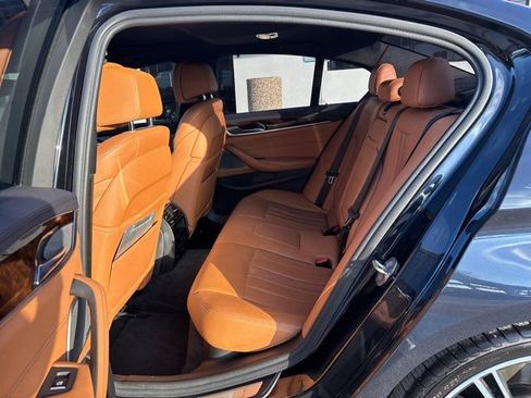 Used 2019 BMW M550i xDrive w/ Premium Package 2 image 20