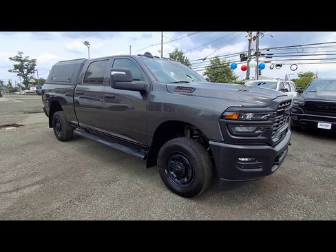 Used 2025 RAM 2500 Tradesman AWD/4WD image 2