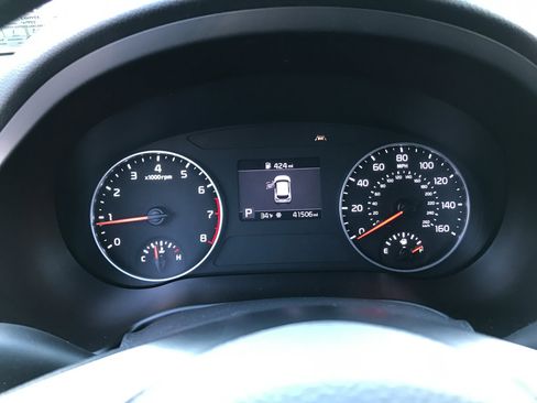 Used 2022 Kia Seltos LX image 15