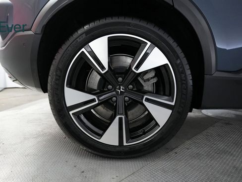 Used 2025 Polestar Polestar 3 image 18