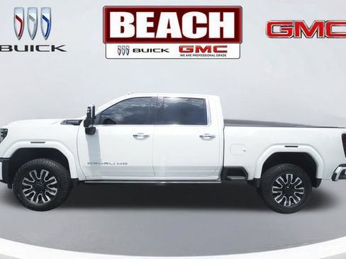 Used 2025 GMC Sierra 2500 Denali Ultimate AWD/4WD image 6