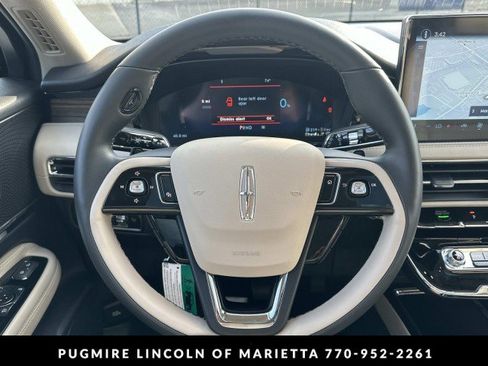 New 2026 Lincoln Corsair Grand Touring w/ Rear Removable Package Tray image 24