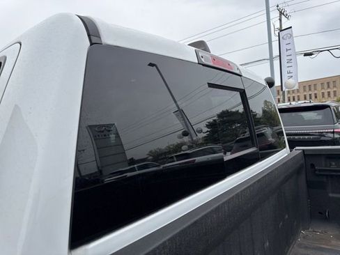 Used 2022 RAM 1500 Big Horn AWD/4WD image 25