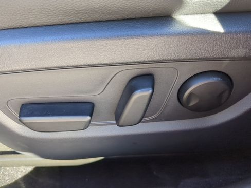 Used 2024 MAZDA CX-50 AWD 2.5 S w/ Premium Plus Pkg image 49