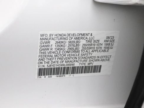 Used 2024 Acura MDX SH-AWD image 28