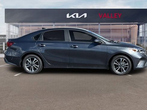 Certified 2024 Kia Forte LXS image 3