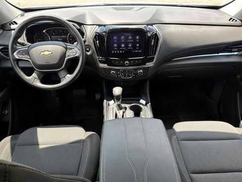 Used 2021 Chevrolet Traverse LT AWD/4WD image 13