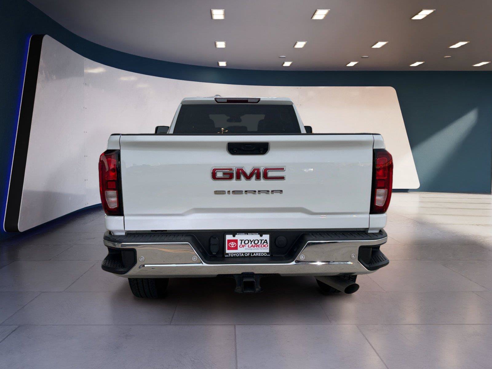 Used 2024 GMC Sierra 2500 Pro RWD image 4
