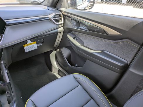 New 2026 Chevrolet TrailBlazer ACTIV w/ Convenience Package image 11