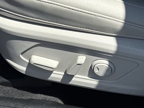 Used 2025 Kia Sorento EX w/ Panoramic Sunroof Package FWD image 31