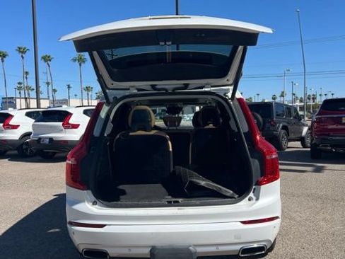 Used 2016 Volvo XC90 T6 Momentum w/ Momentum Plus Package AWD/4WD image 29