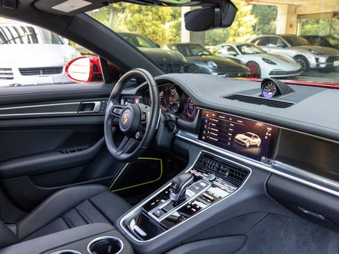 Certified 2023 Porsche Panamera Platinum Edition RWD image 57