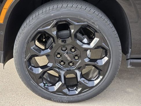 New 2026 GMC Yukon Denali w/ Denali Reserve Package image 8