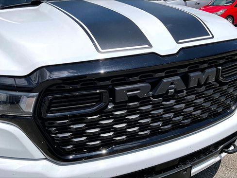 Used 2025 RAM 1500 Big Horn AWD/4WD image 30