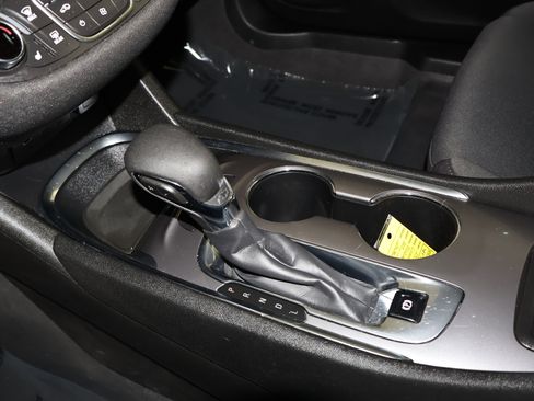 Used 2023 Chevrolet Malibu LT image 30