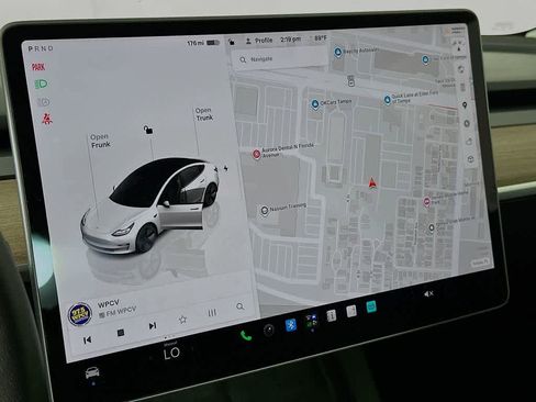 Used 2023 Tesla Model 3 Standard Range RWD image 26