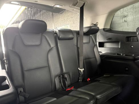 Used 2021 Kia Telluride S image 16